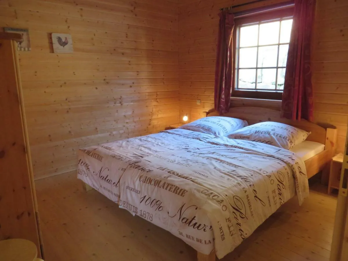 Hotel Ferienhaus Maja Rieden